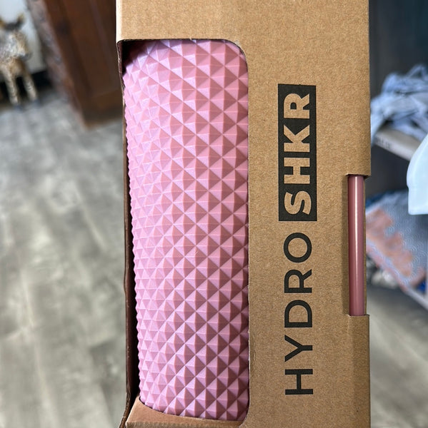 HYDRO SHKR BOTTLE STUDDED